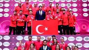 Türkiye, Avrupa Güreş Şampiyonası'nda 14 Madalya Kazandı!