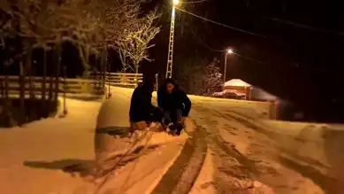 Erzurum Uzundere'de Kızak Keyfi!