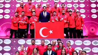 Türkiye, Avrupa Güreş Şampiyonası'nda 14 Madalya Kazandı!