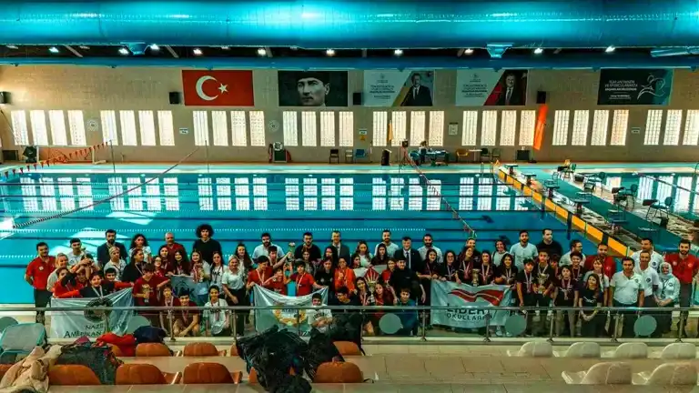 Aydın'da Yüzme İl Birinciliği Sonuçlandı