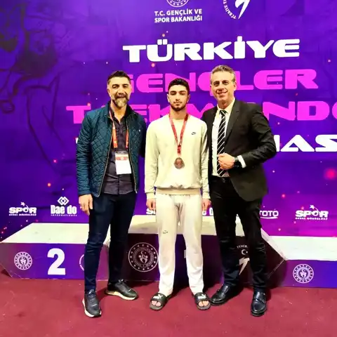 Bedirhan Kaya, Elazığ'a Bronz Madalya Kazandırdı!