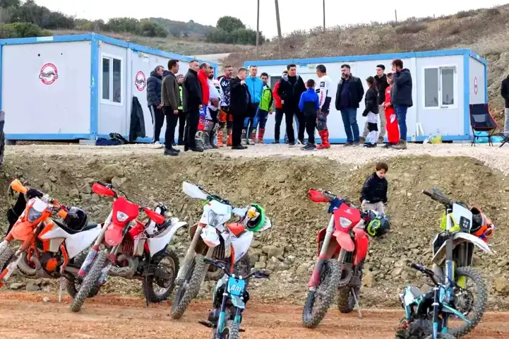 Bilecik'te Motokros Şampiyonası Heyecanı!