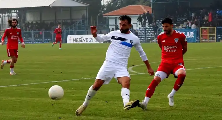 Karacabey Belediyespor, Arnavutköy'e 4-3 Yenildi