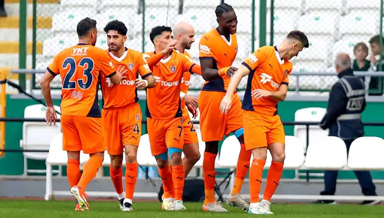 Süper Lig'de Kritik Maç: Devler Karşı Karşıya!