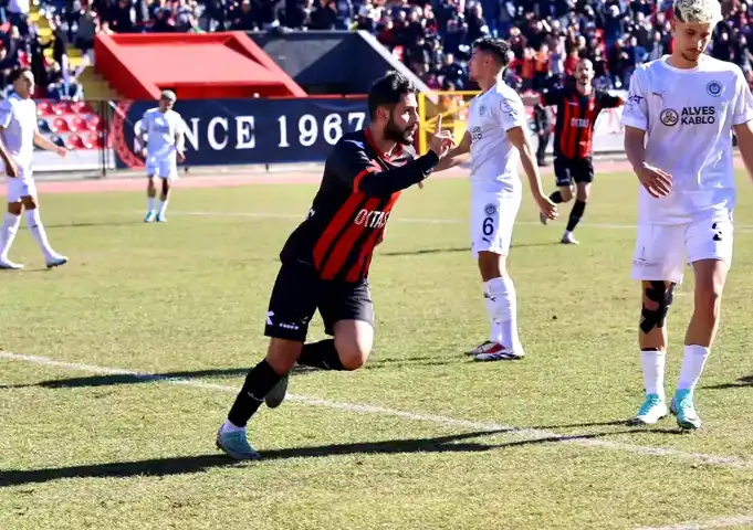 Uşakspor, Etimesgut'la 1-1 Berabere Kaldı